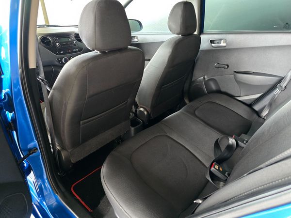 2018-Hyundai-Grand-i10-125-Motion image:19