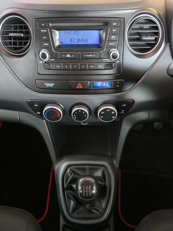 2018-Hyundai-Grand-i10-125-Motion image:22