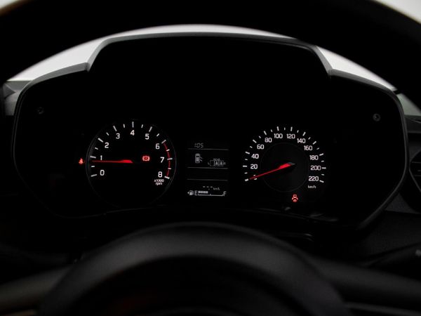 2026-Suzuki-Swift-12-GL-Auto image:9