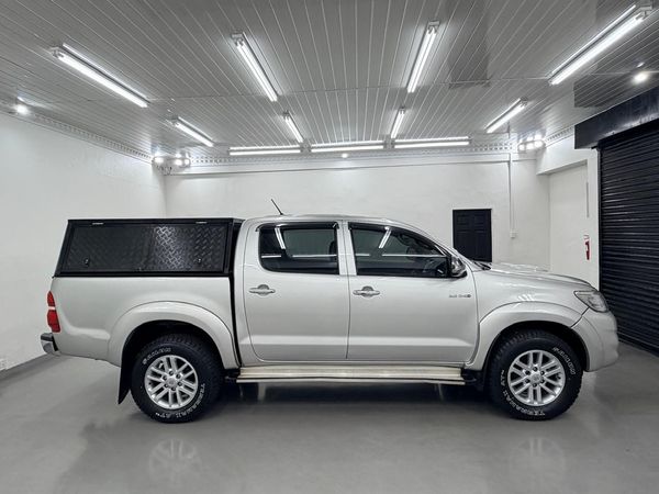 2013-Toyota-Hilux-30-D-4D-Raider-Raised-Body-Double-Cab image:3