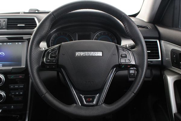 2018-Haval-H2-15T-Luxury-Auto image:5