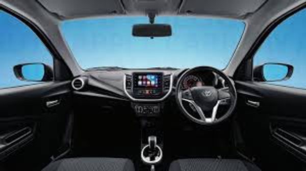 2026-Toyota-Vitz-10-XR-Manual image:4