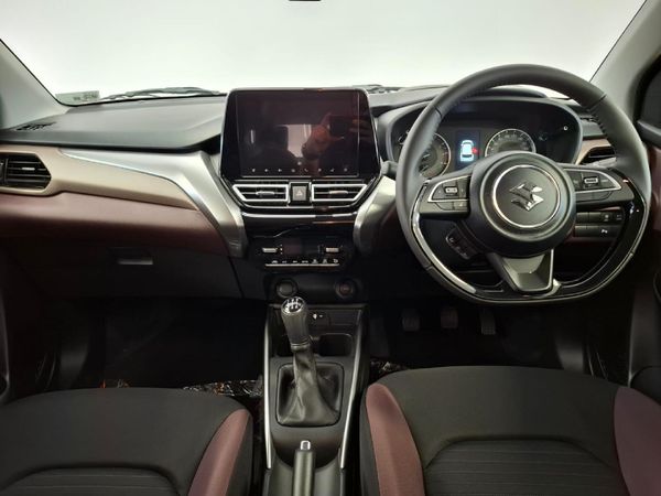 2026-Suzuki-Fronx-15-GLX image:5