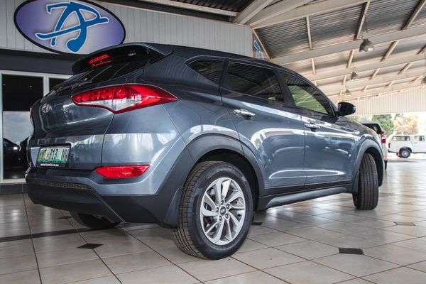 2018-Hyundai-Tucson-20-Premium-Auto image:4