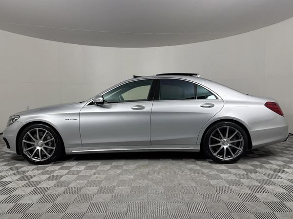 2014-Mercedes-AMG-S-Class-S63-AMG image:20