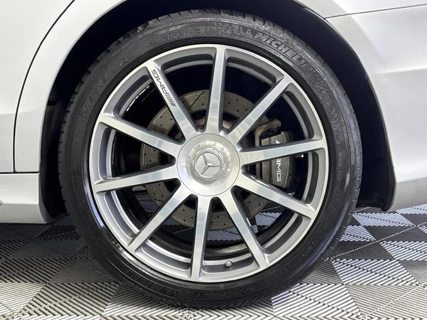 2014-Mercedes-AMG-S-Class-S63-AMG image:5