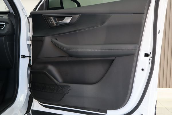 2026-Chery-Tiggo-Cross-Cross-15-Elite-HEV-DHT-Hybrid image:9