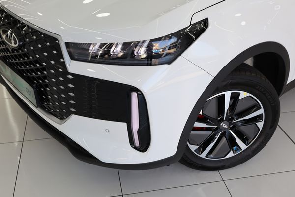 2026-Chery-Tiggo-Cross-Cross-15-Elite-HEV-DHT-Hybrid image:1