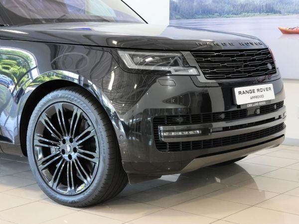 2023-Land-Rover-Range-Rover-44-First-Edition image:24