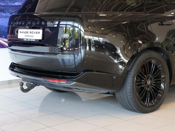 2023-Land-Rover-Range-Rover-44-First-Edition image:25