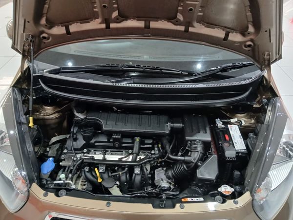 2014-Kia-Picanto-12-EX image:12