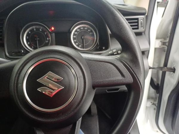 2025-Suzuki-Ertiga-15-GA image:16