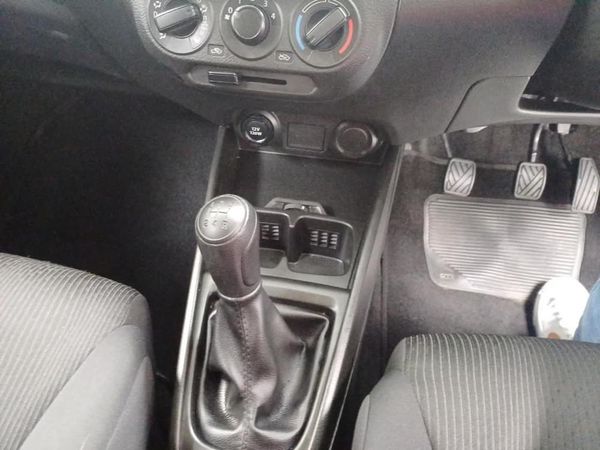 2025-Suzuki-Ertiga-15-GA image:18