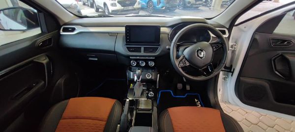 2026-Renault-Kiger-10T-Intens-Auto image:13