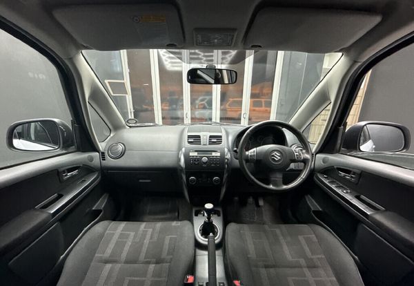 2011-Suzuki-SX4-20-AWD image:9
