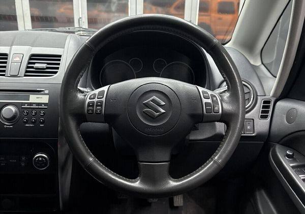 2011-Suzuki-SX4-20-AWD image:11