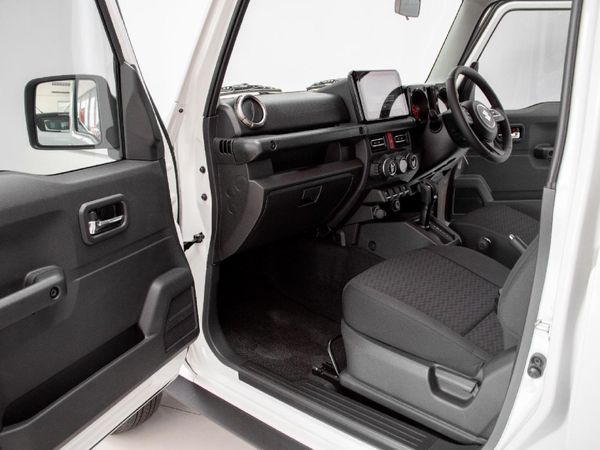 2026-Suzuki-Jimny-15-GLX-AllGrip-5-Door image:8