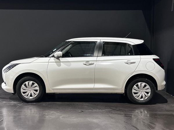 2025-Suzuki-Swift-12-GL image:2