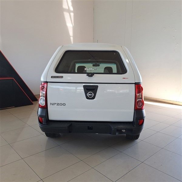 2022-Nissan-NP200-16-AC-Safety-Pack image:7