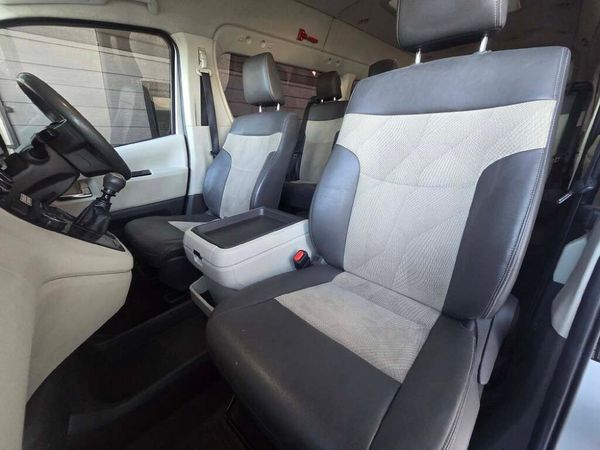 2021-Toyota-Quantum-28-GL-14-Seat image:8