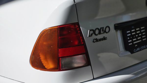 2000-Volkswagen-Polo-Classic-14 image:10