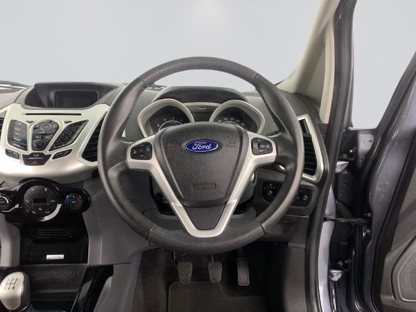 2016-Ford-EcoSport-10-EcoBoost-Titanium image:15