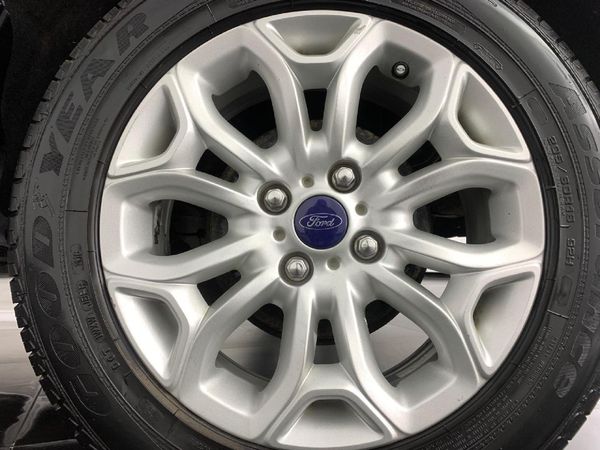 2016-Ford-EcoSport-10-EcoBoost-Titanium image:19