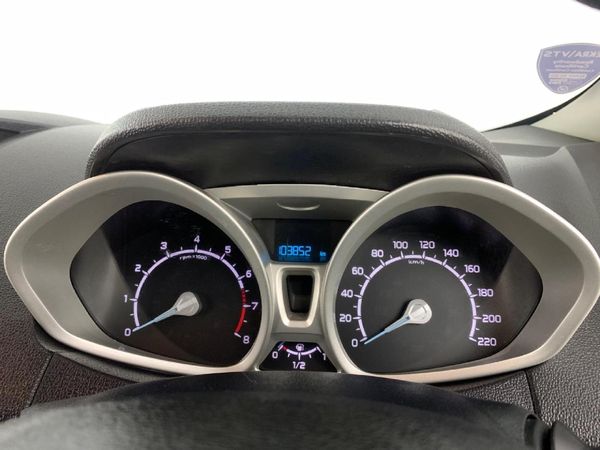 2016-Ford-EcoSport-10-EcoBoost-Titanium image:7