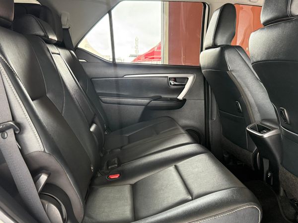 2022-Toyota-Fortuner-28-GD-6-VX-Auto image:15