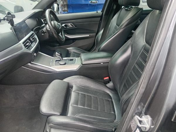 2019-BMW-3-Series-320i-Sport-Line-Launch-Edition image:5