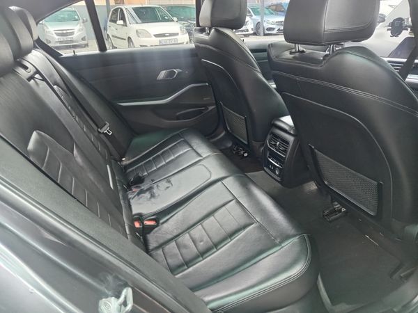 2019-BMW-3-Series-320i-Sport-Line-Launch-Edition image:7