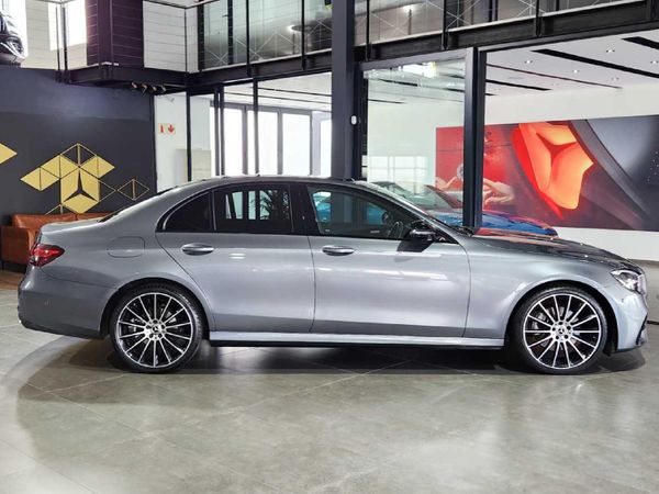 2021-Mercedes-Benz-E-Class-E-200-AMG image:2