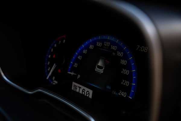 2026-Toyota-Corolla-Cross-18-XS image:18