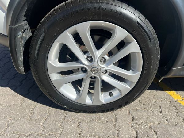 2013-Nissan-Juke-15dCi-Acenta image:12