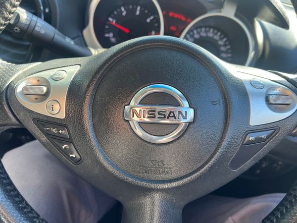 2013-Nissan-Juke-15dCi-Acenta image:8