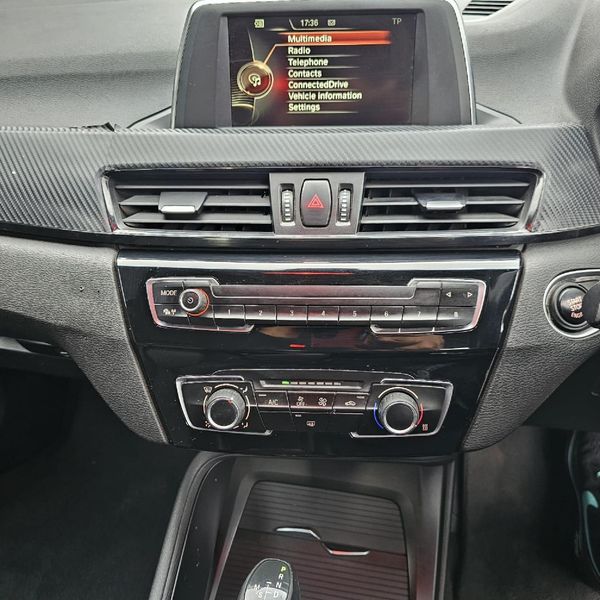 2016-BMW-X1-sDrive20i-xLine-Auto image:13