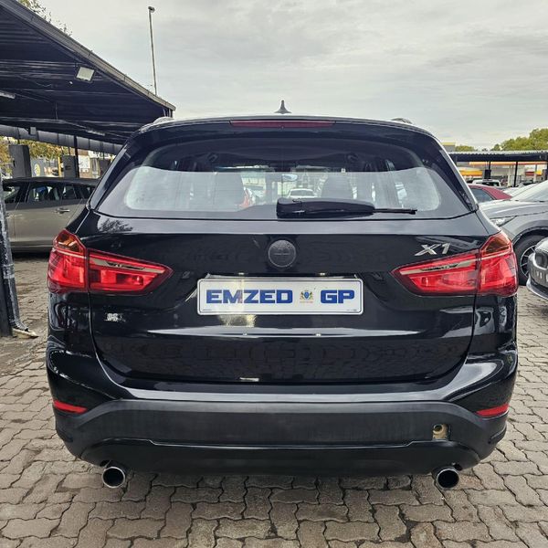2016-BMW-X1-sDrive20i-xLine-Auto image:6