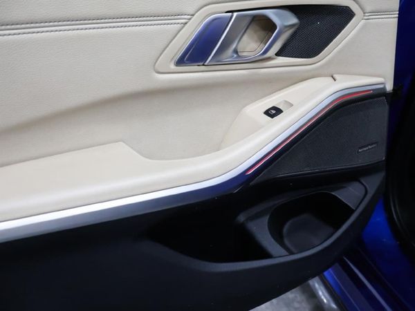 2019-BMW-3-Series-330i-M-Sport-Launch-Edition image:12