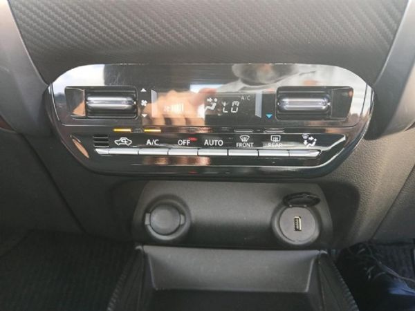 2025-Suzuki-Fronx-15-GL image:13
