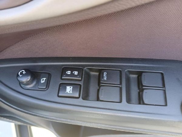 2025-Suzuki-Fronx-15-GL image:14