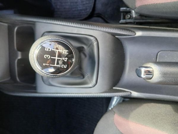 2025-Suzuki-Fronx-15-GL image:15