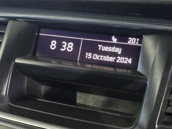 2013-Peugeot-508-16-THP-Active image:9