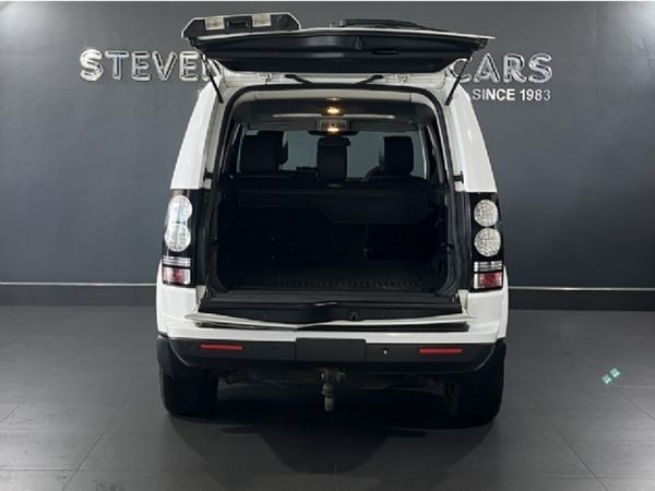 2014-Land-Rover-Discovery-4-30-TD-SD-V6-SE image:4