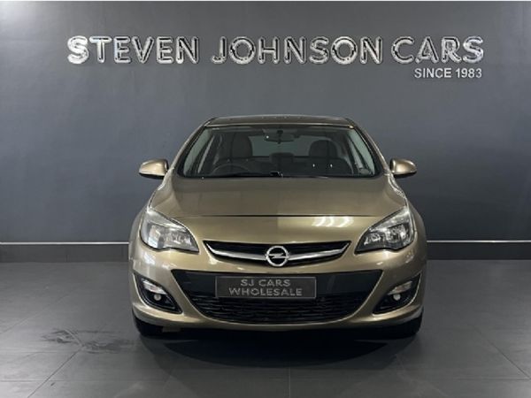 2014-Opel-Astra-14T-Enjoy image:1