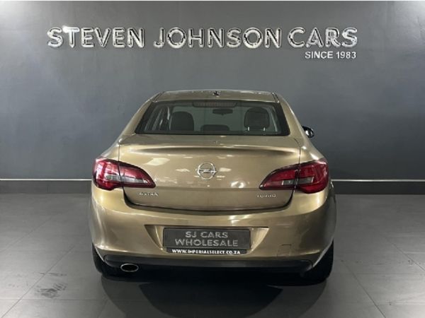 2014-Opel-Astra-14T-Enjoy image:3