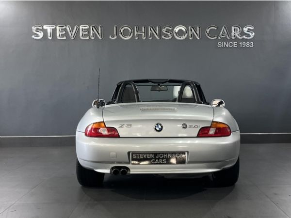 2002-BMW-Z3-30i image:3