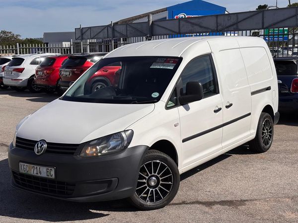 2015-Volkswagen-Caddy-Maxi-20-TDI-81kW-Panel-Van image:6