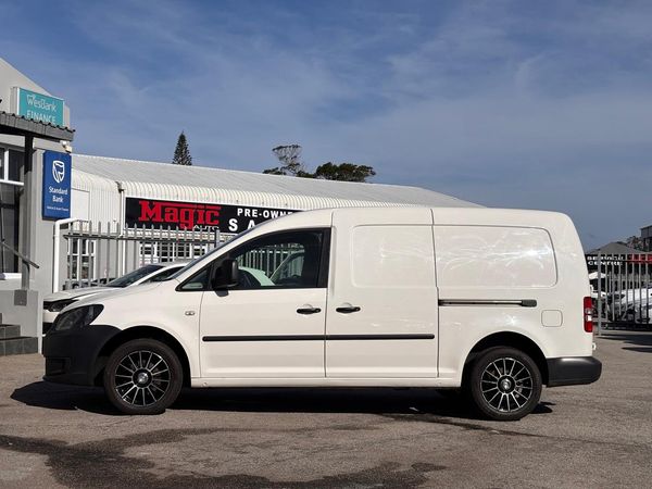 2015-Volkswagen-Caddy-Maxi-20-TDI-81kW-Panel-Van image:7