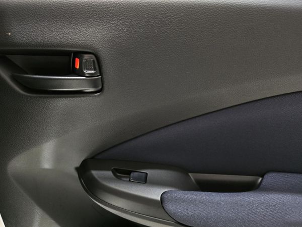 2026-Suzuki-Baleno-15-GL-Auto image:7