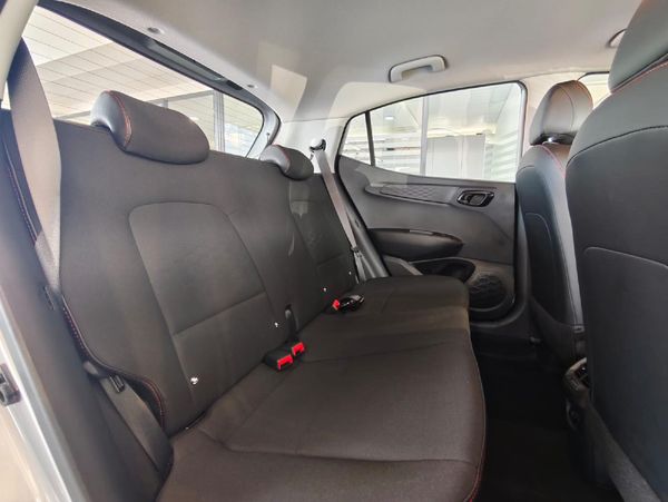 2026-Hyundai-Grand-i10-12-Motion-Auto image:10